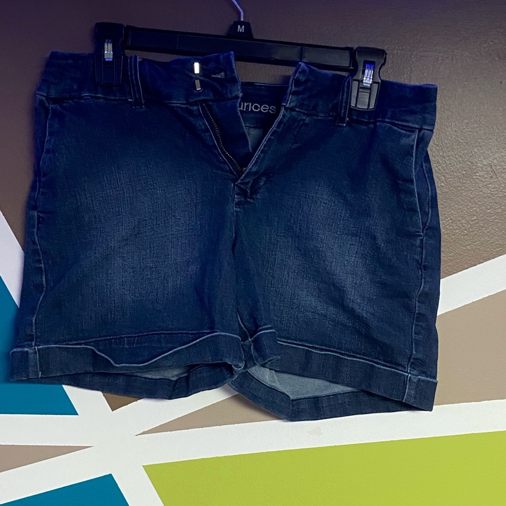 Maurice’s jean shorts size 5/6